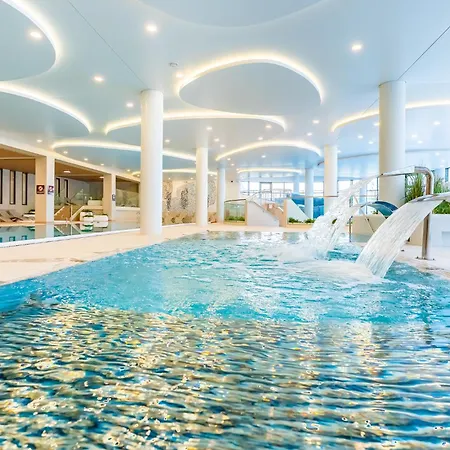 Faro Aqua Deluxe & Parking Apartamento