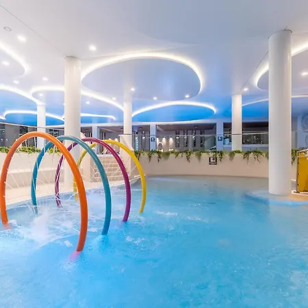 Faro Aqua Deluxe & Parking Apartamento
